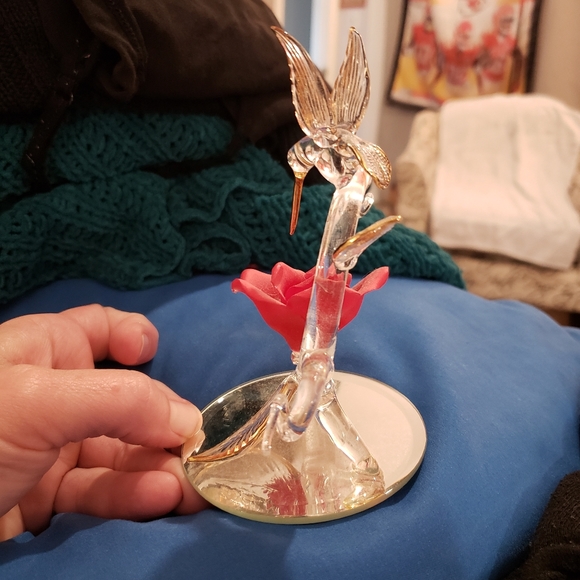 Hummingbird Glass Figurine - Picture 5 of 7